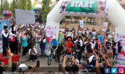 Permainan Kolongan Selingi Sepeda Nusantara Etape Kendal - JPNN.com