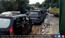 Perbaikan Jalan Longsor di Lintas Sumbar-Riau Dinilai Lamban - JPNN.com