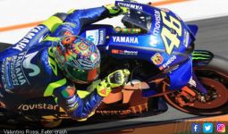 Vinales dan Rossi Belum Puas dengan Mesin Yamaha 2019 - JPNN.com