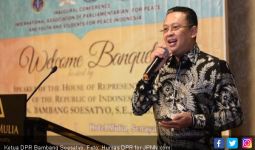 Bamsoet: Indonesia Dapat Menjadi Kiblat Demokrasi di Dunia - JPNN.com