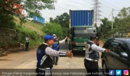 Pelarangan Truk di Kalimalang Dikeluhkan - JPNN.com
