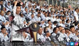 Jokowi: Guru tak Bisa Digantikan oleh Mesin Secanggih Apapun - JPNN.com