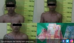 Tiga Pria Diamuk Warga Lantaran Belanja Pakai Uang Palsu - JPNN.com