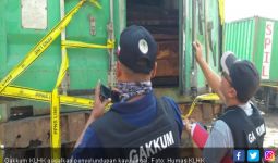 40 Kontainer Kayu Merbau Ilegal Gagal Diselundupkan - JPNN.com