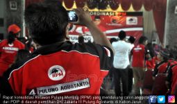 Galang Relawan, Janjikan Gaji dari DPR untuk Modal Koperasi - JPNN.com