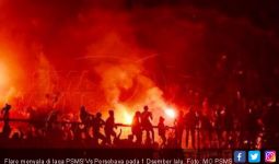 Flare Menyala di Stadion Teladan, PSMS Didenda Rp 150 Juta - JPNN.com