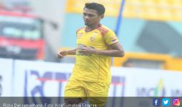Sriwijaya FC Turun Kasta, Risky Dwi Pastikan Tak Hengkang - JPNN.com