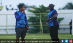 Jacksen F Tiago Mengaku Puas dengan Performa Pemain Lokal - JPNN.com