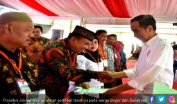 Jokowi Bagikan 4.000 Sertifikat di Bogor dan Sukabumi - JPNN.com