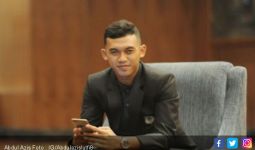 Bobotoh Dukung Abdul Azis Berkostum Persib Bandung - JPNN.com