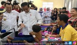 Jokowi Dengarkan Kisah Pilu Korban Tsunami di Lampung - JPNN.com