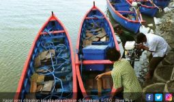 10 Perahu Baru untuk Nelayan Surabaya - JPNN.com