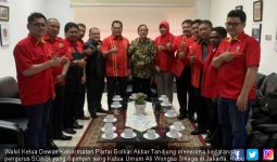 Akbar Tandjung Minta SOKSI All Out Menangkan Golkar & Jokowi - JPNN.com