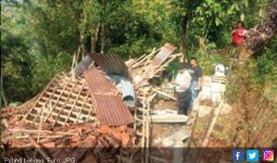 Puting Beliung Beruntun Terjang Wilayah Ini - JPNN.com