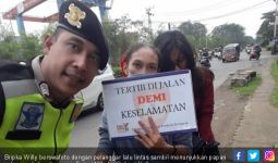 Bripka Willy Melakukan Penilangan Aneh, Videonya Viral - JPNN.com