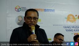 Deddy Sitorus Berharap Jaket Biru 6 Menteri Baru Tak Berubah Jadi Rompi Oranye - JPNN.com