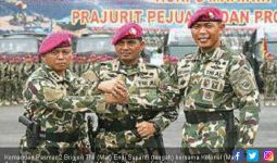 Kolonel Citro Resmi Jabat Komandan Menbanpur 2 Marinir - JPNN.com