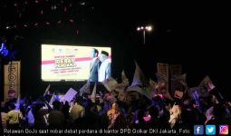 Nobar Debat Capres, Relawan GoJo Teriak Jokowi Menang - JPNN.com