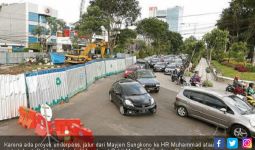 Perhatian untuk Warga Surabaya Barat, Jalan Mayjen ke HR Muhammad Ditutup - JPNN.com