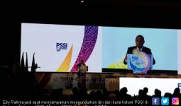 Mundur dari Ketum PSSI, Edy Rahmayadi Sebut Nama Umuh Muchtar saat Pidato - JPNN.com