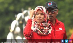 Titi Yakin Honorer K2 Sudah Mumpuni, Layak jadi PNS - JPNN.com
