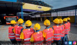 Adira Insurance Buka Autocillin Garage Khusus Truk dan Bus di Bekasi - JPNN.com