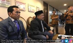 Kuasa Hukum Fahri Heran Pimpinan PKS Tidak Melaksanakan Putusan MA - JPNN.com