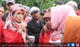 Pak Eko Tepis Gosip soal Kepemimpinan Bu Titi Honorer K2 - JPNN.com