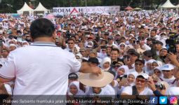Prabowo: Ternyata Emak-Emak Ini Keras Tangannya - JPNN.com