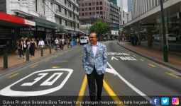 Jurus Ambasador Tantowi Yahya Populerkan Batik di Negeri Pasifik - JPNN.com
