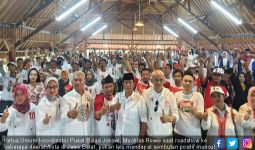 Balad Jokowi Roadshow ke Sejumlah Kota di Jawa Barat, Warga Sambut Positif - JPNN.com