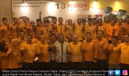 Dahysat! OSO Target Hanura Tiga Besar, Jokowi - Kiai Ma'ruf Menang - JPNN.com