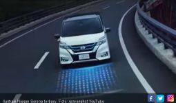 Teaser Nissan Serena Terbaru, Ikut Tren Lampu Bertumpuk - JPNN.com