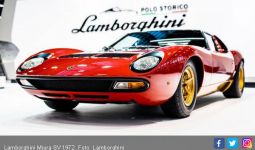 Menikmati Kelahiran Kembali Lamborghini Miura SV 1972 - JPNN.com