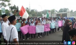 Puisi Fadli Zon Bikin Ribuan Santri Pindah Dukung Jokowi - JPNN.com