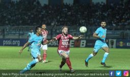 Bali United Bungkam Persela 1 - 0 - JPNN.com