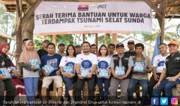 Diamond Group Donasikan 49 Ribu Botol Air Mineral ke Korban Tsunami Banten - JPNN.com