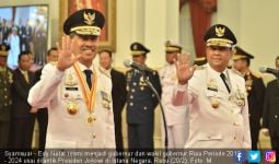 Gubernur Baru Riau Disambut Api Karhutla di Tiga Kabupaten - JPNN.com
