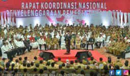 Jokowi: Dalam 4 Tahun, Dana Desa Hasilkan 191.000 Km Jalan dan 24.000 Posyandu - JPNN.com