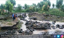Banjir Bandang dan Lahar Dingin Bercampur Material Kayu Terjang Kerinci - JPNN.com
