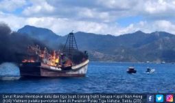 TNI AL Kembali Memusnahkan Tiga Kapal Ikan Asal Vietnam - JPNN.com