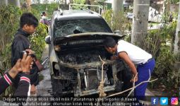 Teror Bakar Mobil Terjadi di Kota Samarinda, Ditemukan Bekas Korek Api - JPNN.com