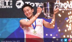 Kento Momota: Saya Tunggal Putra Pertama Jepang yang jadi Juara All England - JPNN.com