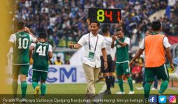 Djanur Sayangkan Persebaya vs Madura United Digelar saat Malam Takbiran - JPNN.com