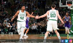 Boston Celtics Waswas Jelang NBA Playoff, 2 Bintang Cedera - JPNN.com