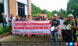 Warga Pemilik Lahan di Jalan Tol Berdemo di Pengadilan, Nih Alasannya - JPNN.com