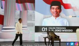 Ternyata Jokowi Santai Saja Menanggapi Deklarasi Kemenangan Prabowo - JPNN.com
