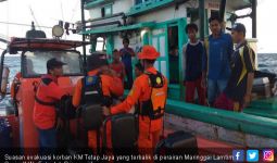 KM Tetap Jaya Terbalik di Perairan Maringgai, 9 ABK Berhasil Diselamatkan - JPNN.com
