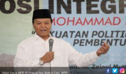 Hidayat Nur Wahid Minta Dua Kubu Mendinginkan Suasana - JPNN.com