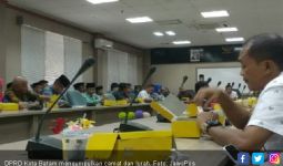 DPRD Kota Batam Endus Camat dan Lurah Tidak Netral - JPNN.com